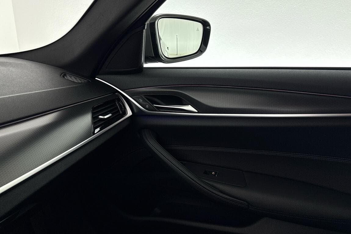 2020 BMW 5-SERIES - 58