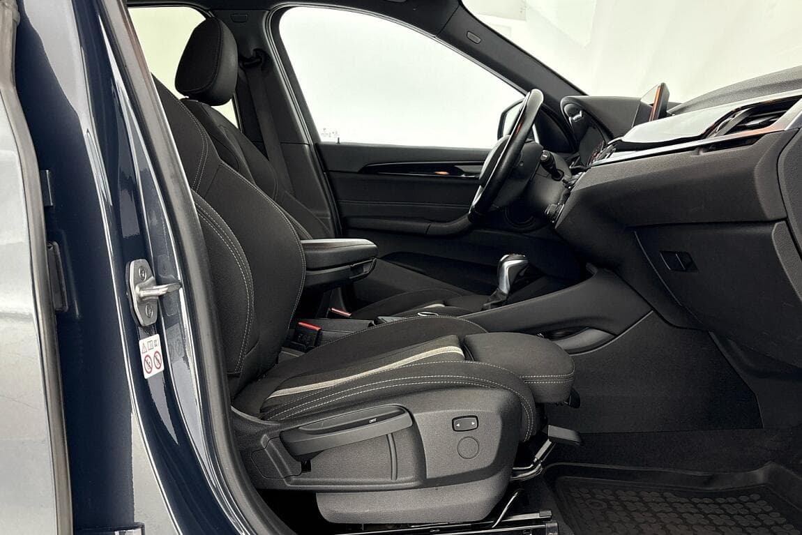 2018 BMW X1 - 37