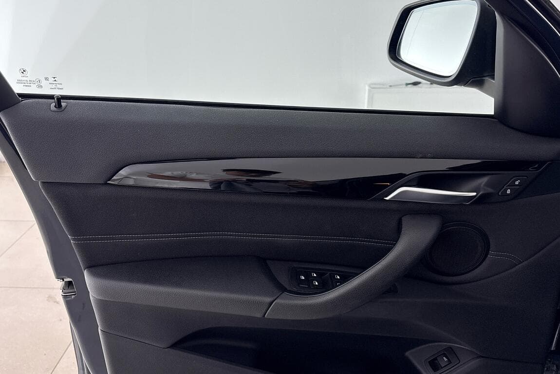 2018 BMW X1 - 46