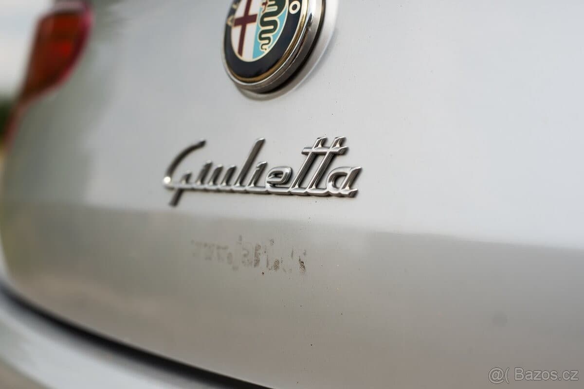 2011 Alfa Romeo GIULIETTA - 16