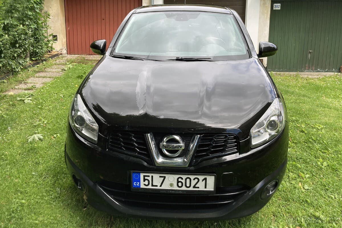 Nissan QASHQAI - 10