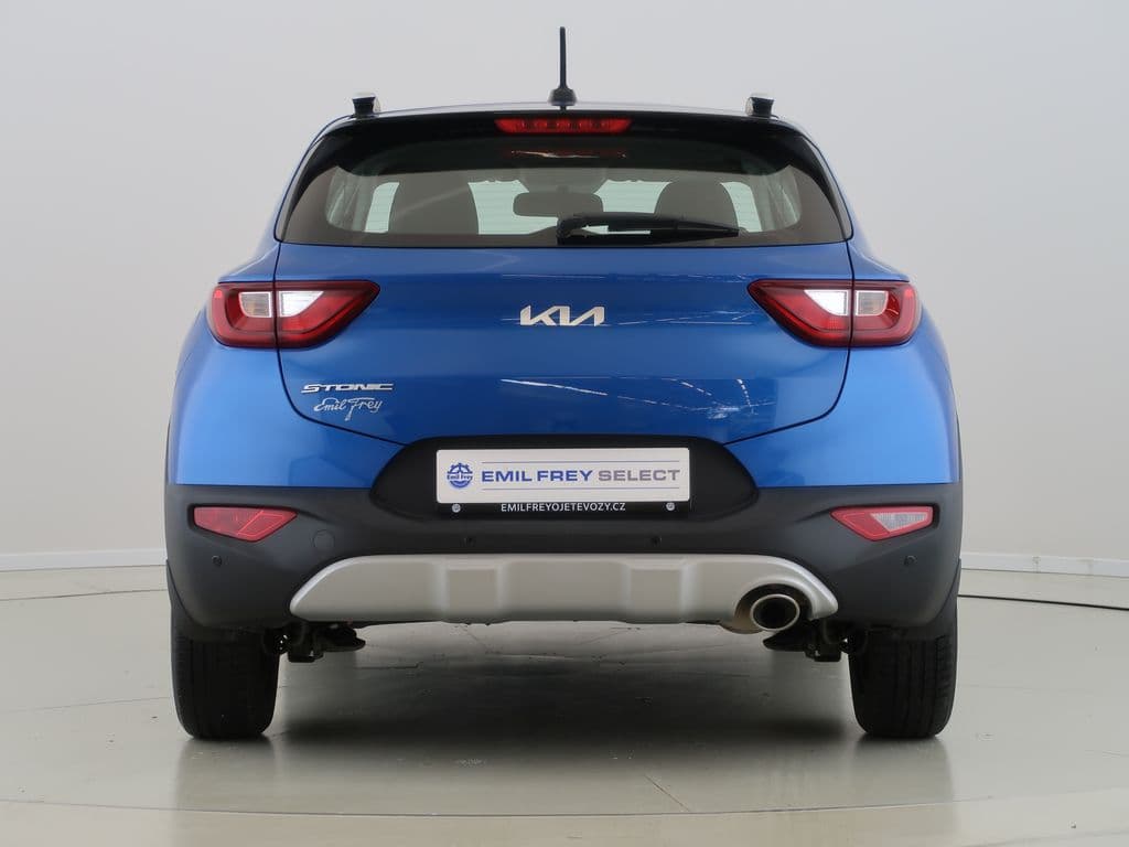 2021 Kia STONIC - 11