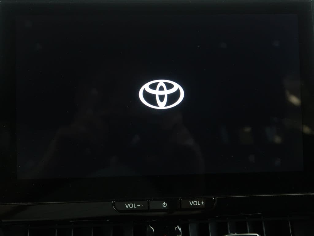 2025 Toyota COROLLA - 19