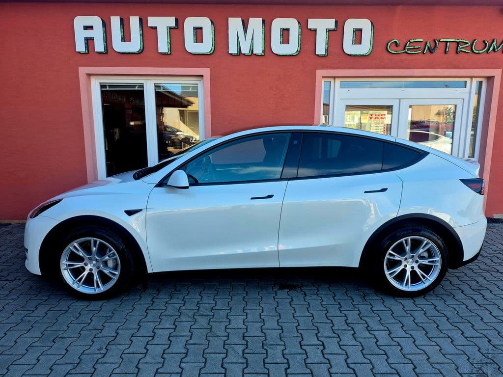 2023 Tesla MODEL Y - 2