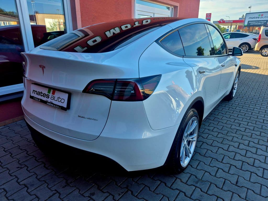 2023 Tesla MODEL Y - 6
