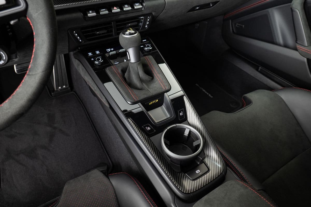 2026 Porsche 911 - 13