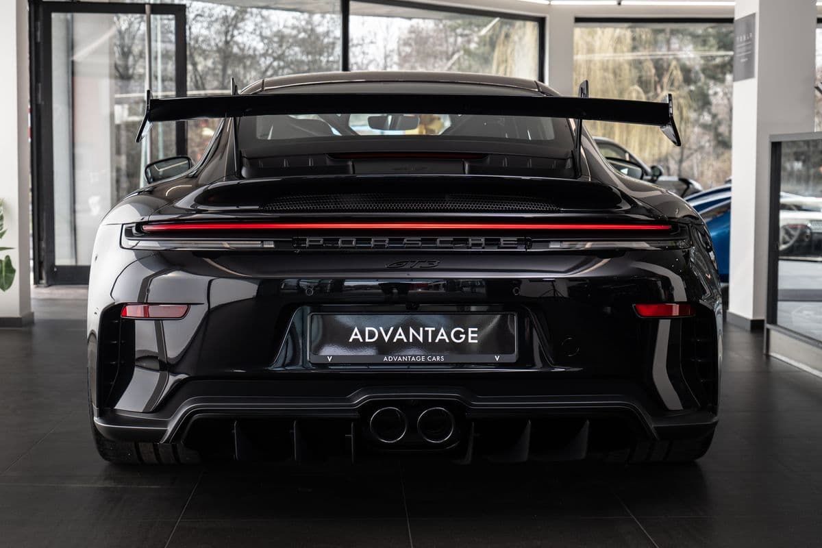 2026 Porsche 911 - 3
