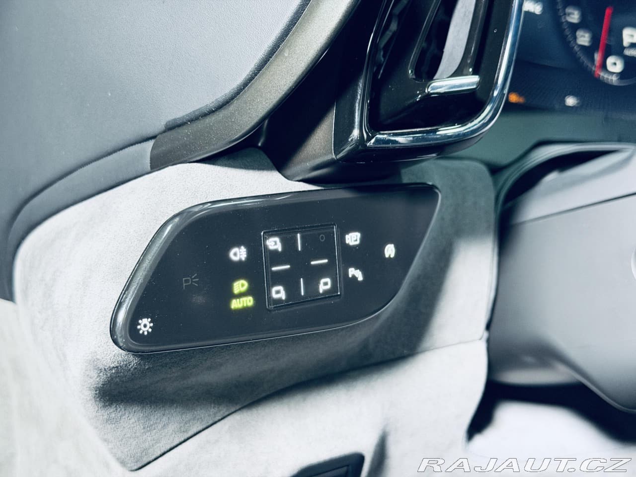 2021 Ferrari ROMA - 16