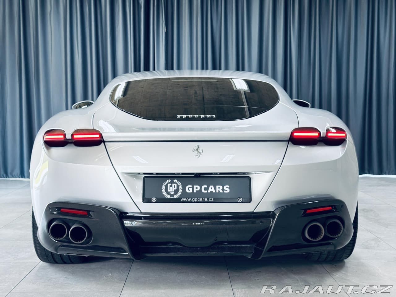 2021 Ferrari ROMA - 5