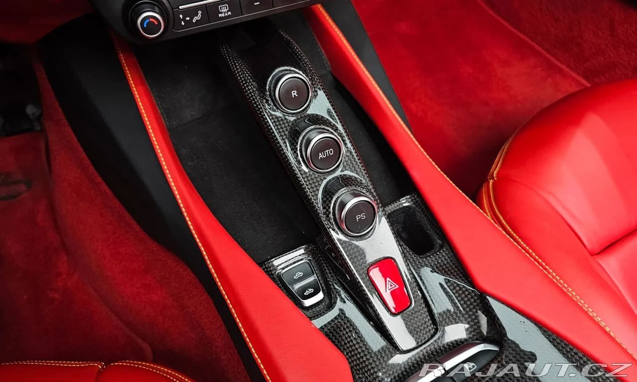 2019 Ferrari PORTOFINO - 9