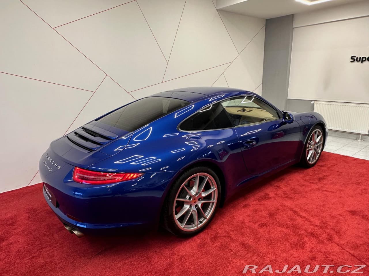2012 Porsche 911 - 7