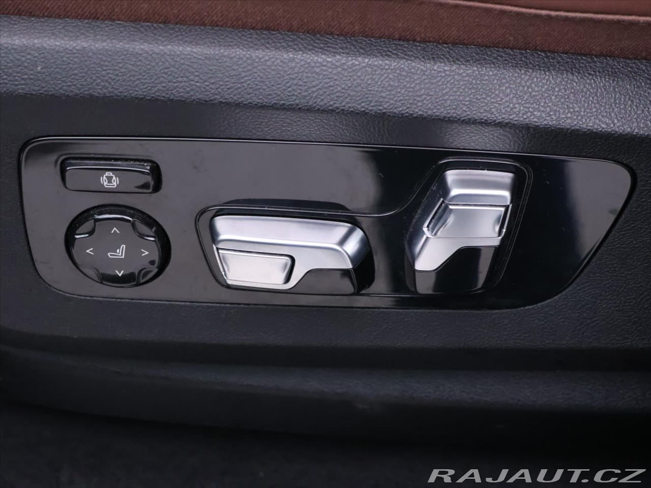 2023 BMW X5 - 33