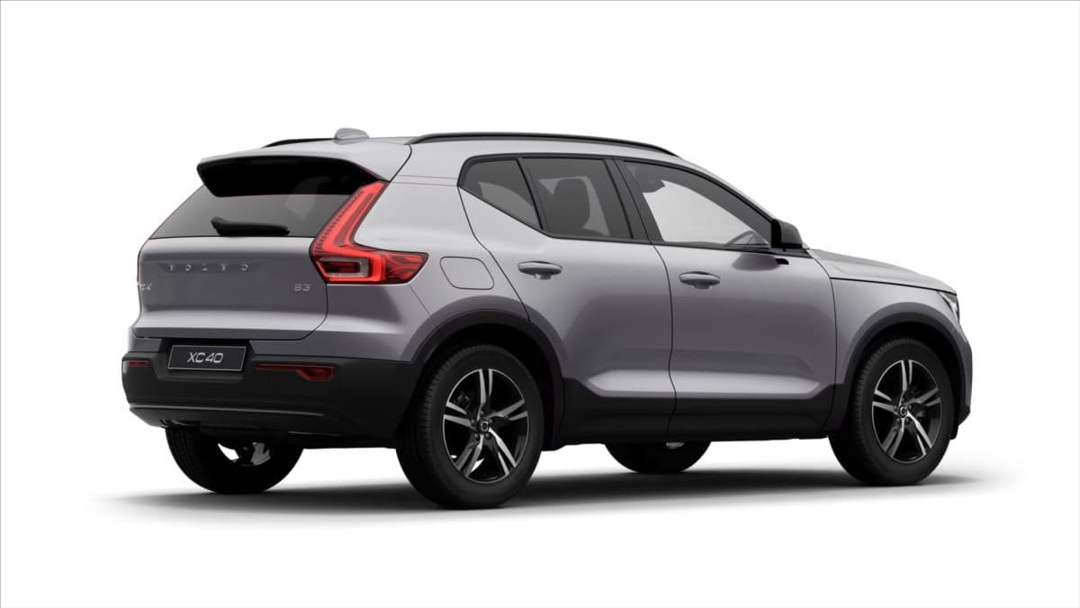 2026 Volvo XC40 - 4