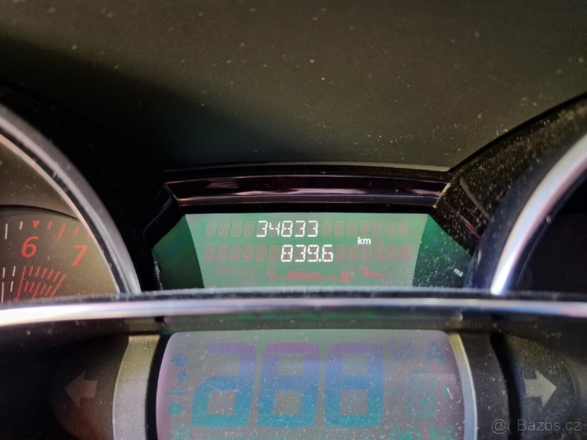 2020 Renault CLIO - 7