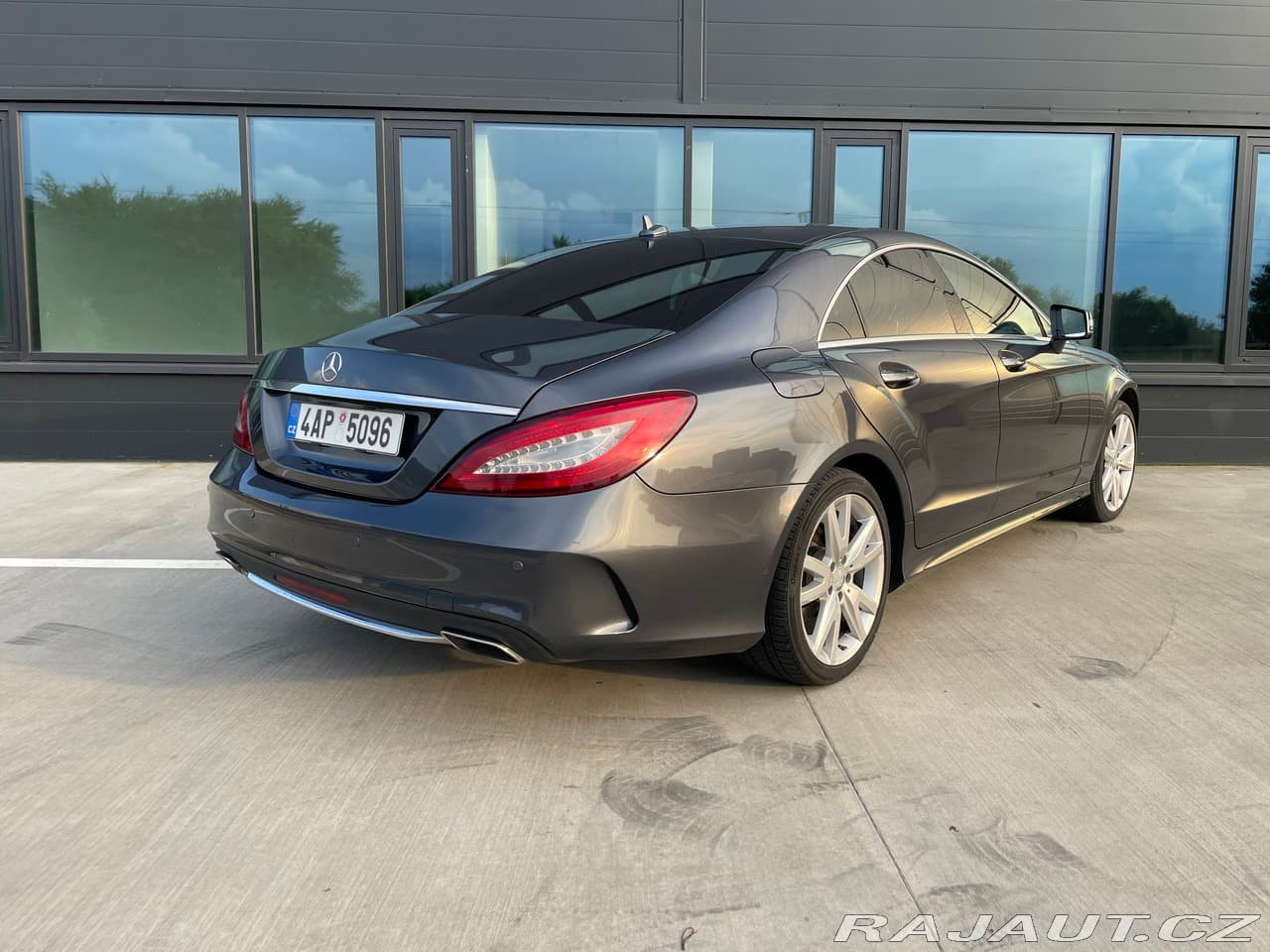 2015 Mercedes-Benz CLS - 7