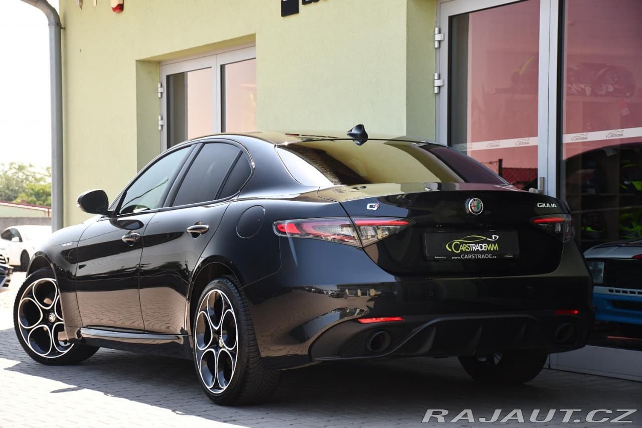 2024 Alfa Romeo GIULIA - 3