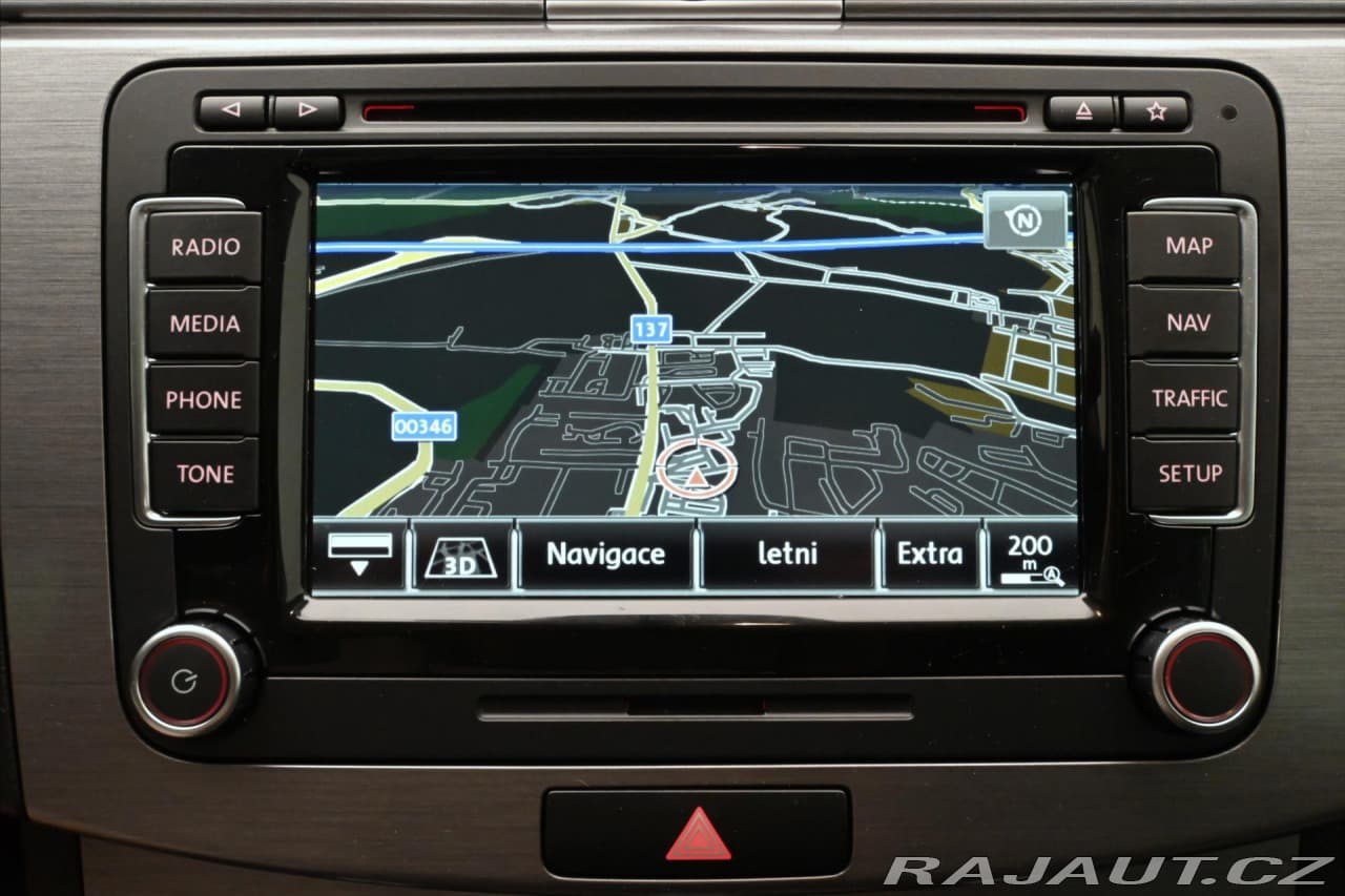 2014 Volkswagen PASSAT - 19