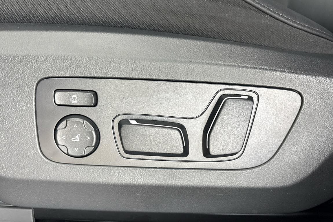 2025 BMW X3 - 18