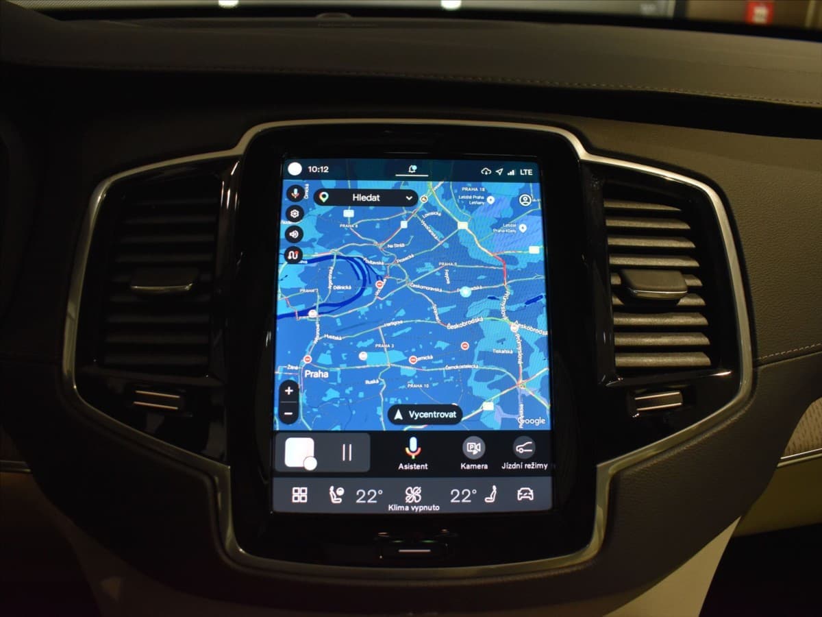 2023 Volvo XC90 - 18