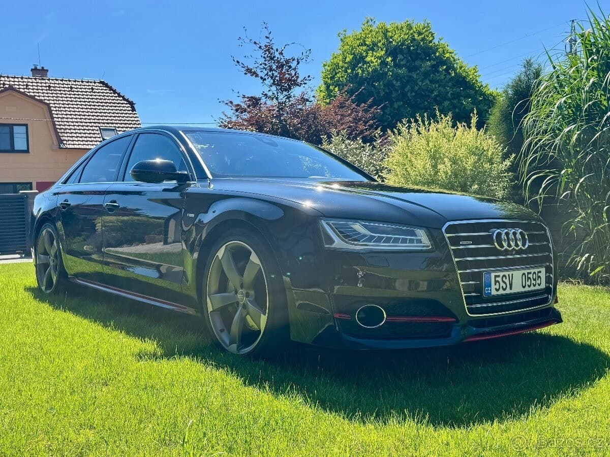 Audi A8 - 12