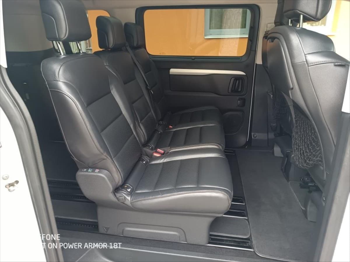 2017 Peugeot TRAVELLER - 13