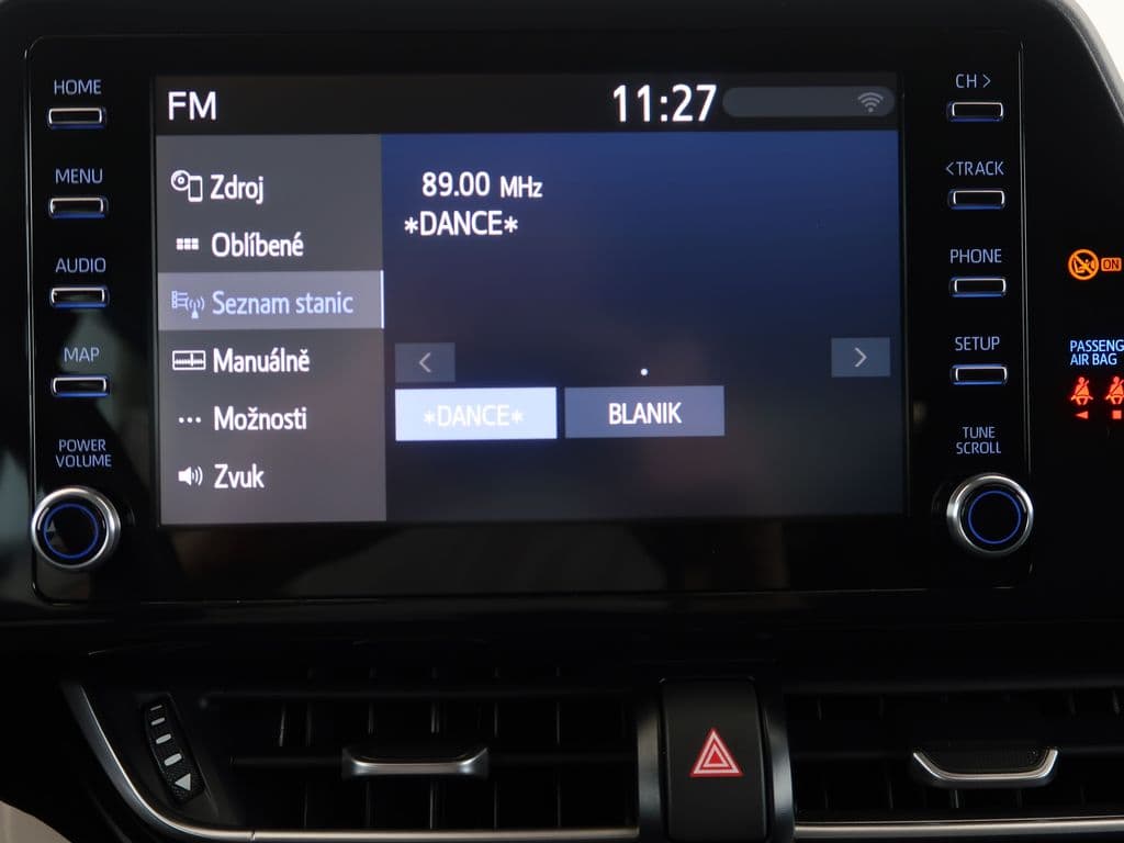 2023 Toyota C-HR - 18