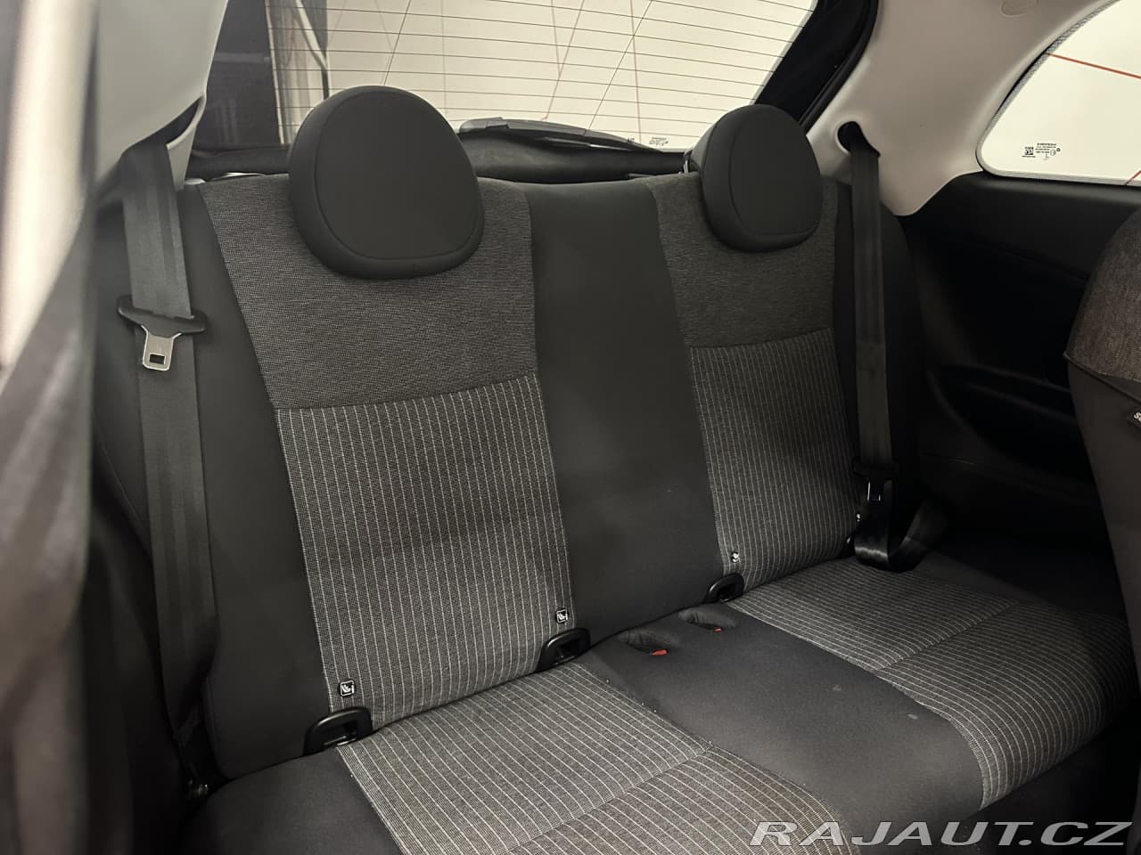 2022 Fiat 500e - 12