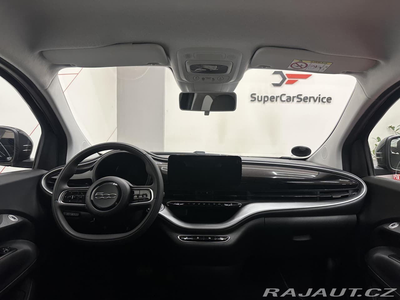 2022 Fiat 500e - 13