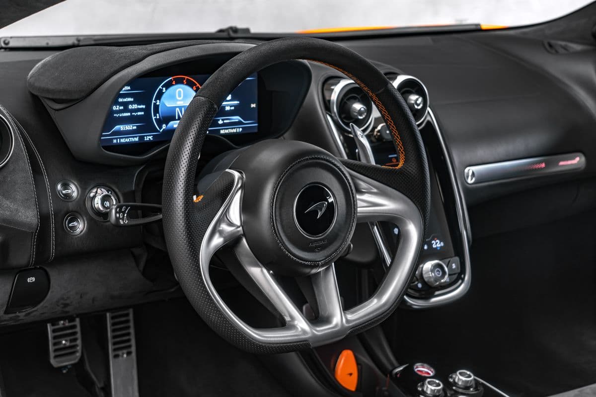 2021 McLaren OSTATNÍ - 16