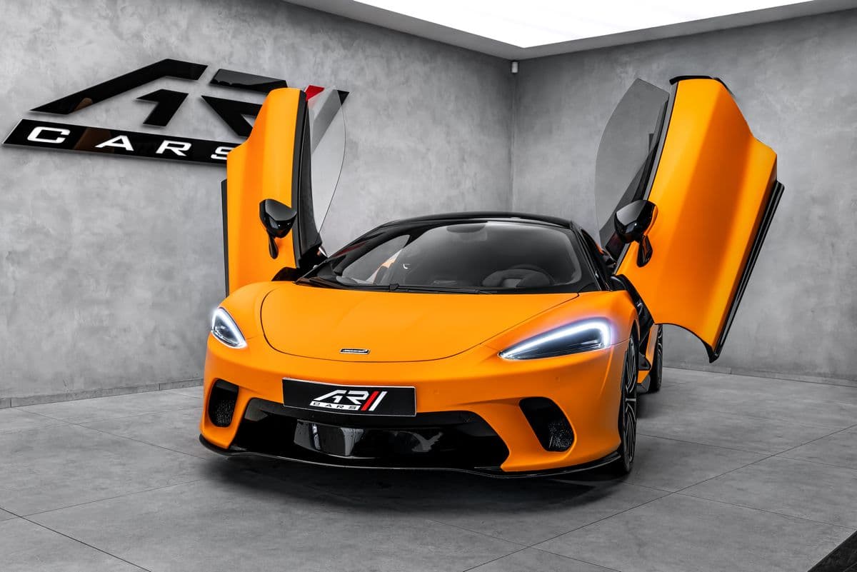 2021 McLaren OSTATNÍ - 2