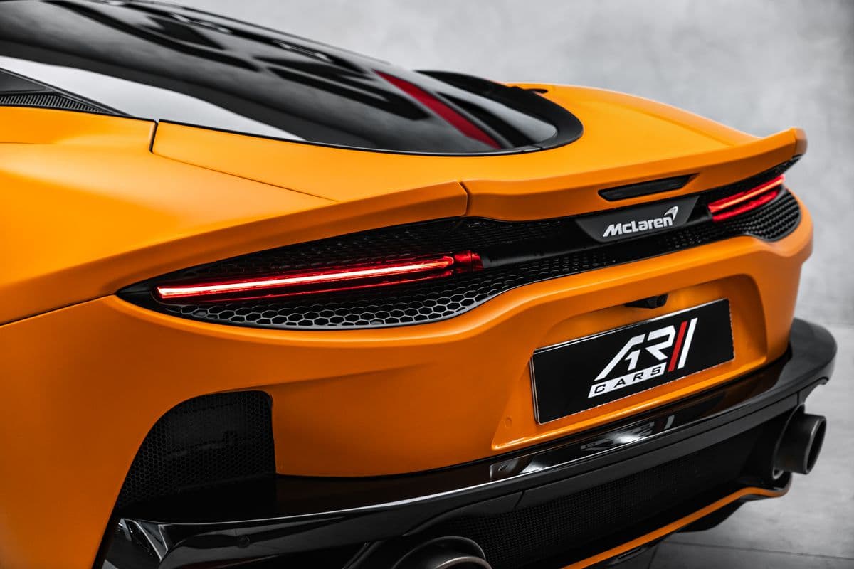 2021 McLaren OSTATNÍ - 9