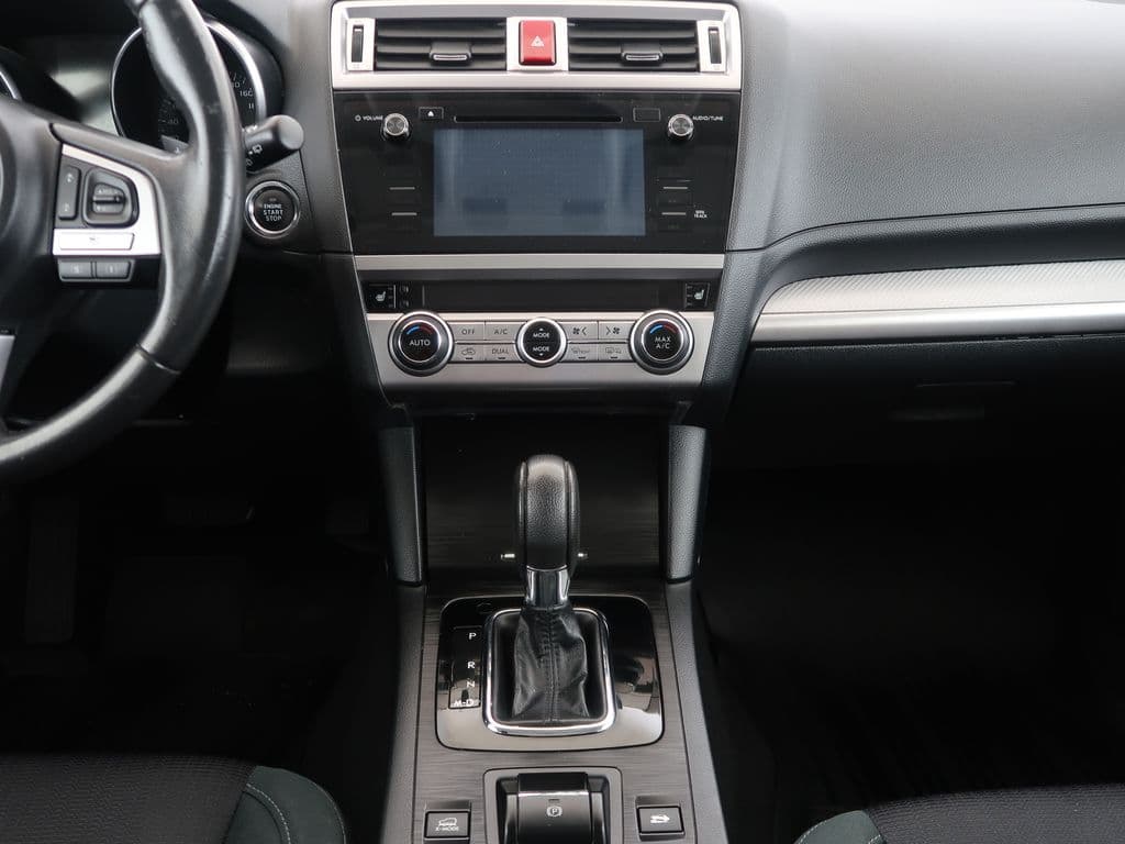 2017 Subaru OUTBACK - 16