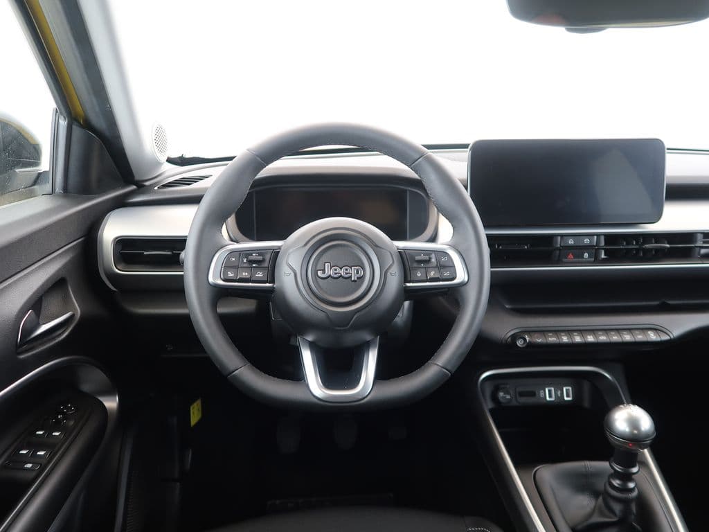 2025 Jeep AVENGER - 15