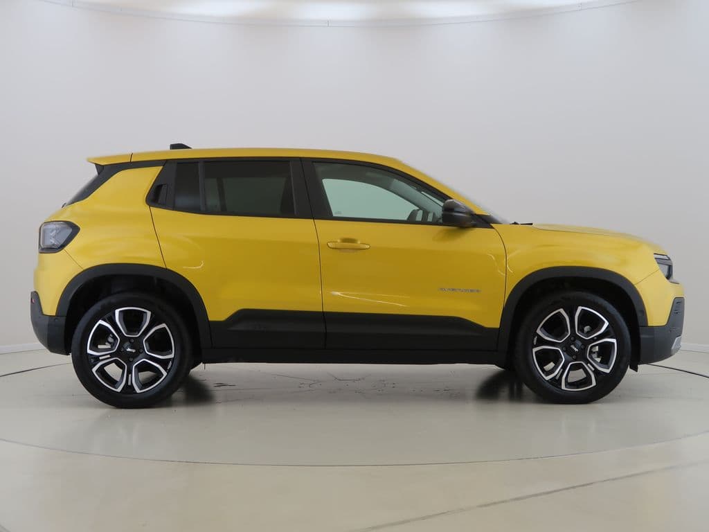 2025 Jeep AVENGER - 4