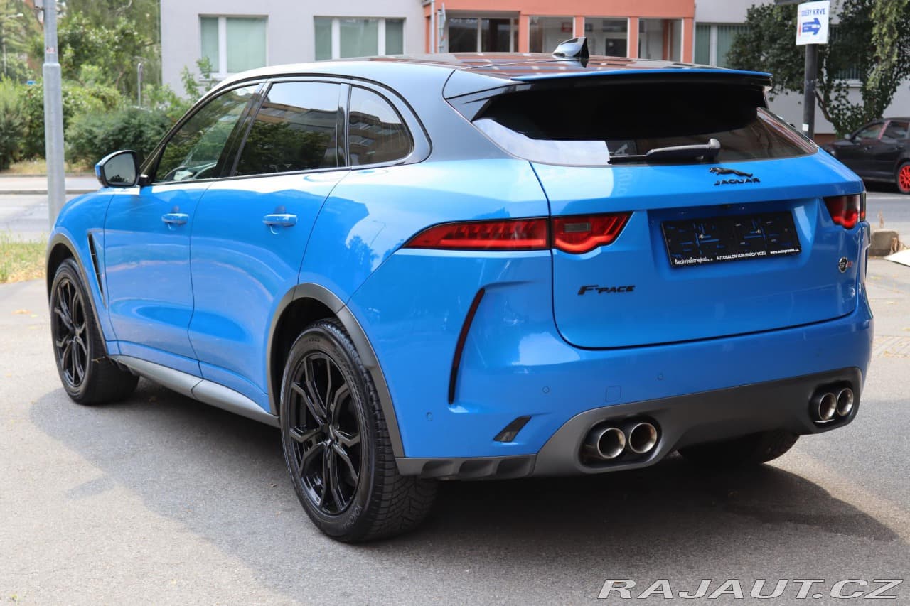 2018 Jaguar F-PACE - 13