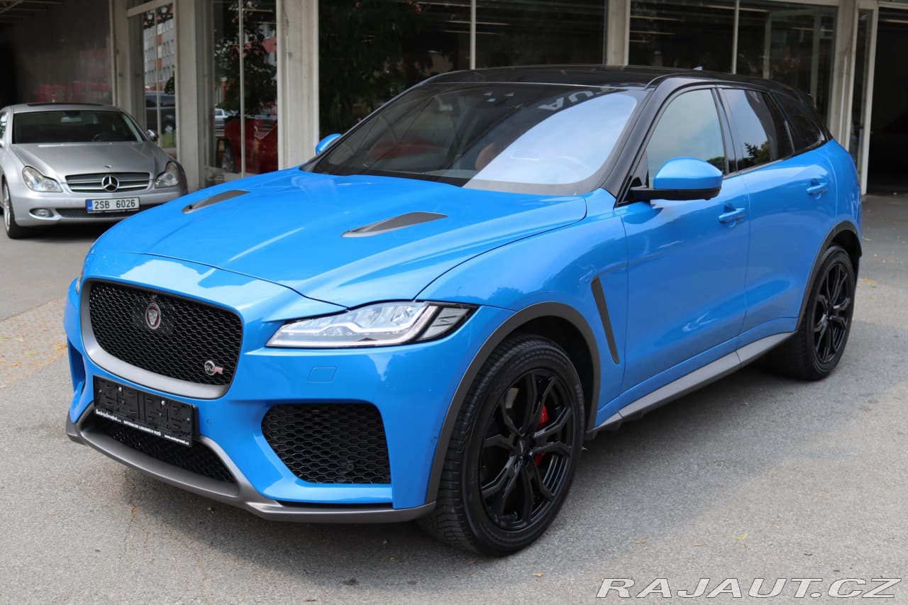 2018 Jaguar F-PACE - 17