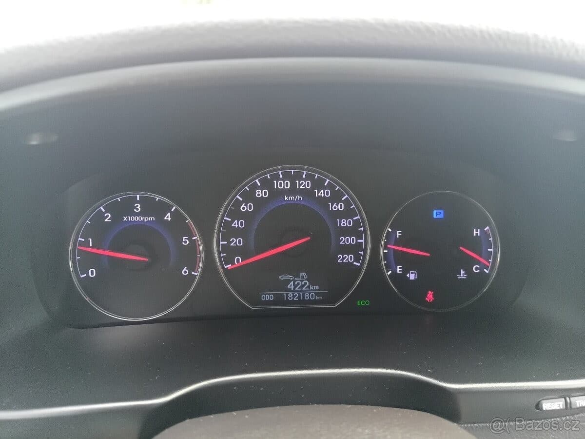 Hyundai SANTA FE - 14