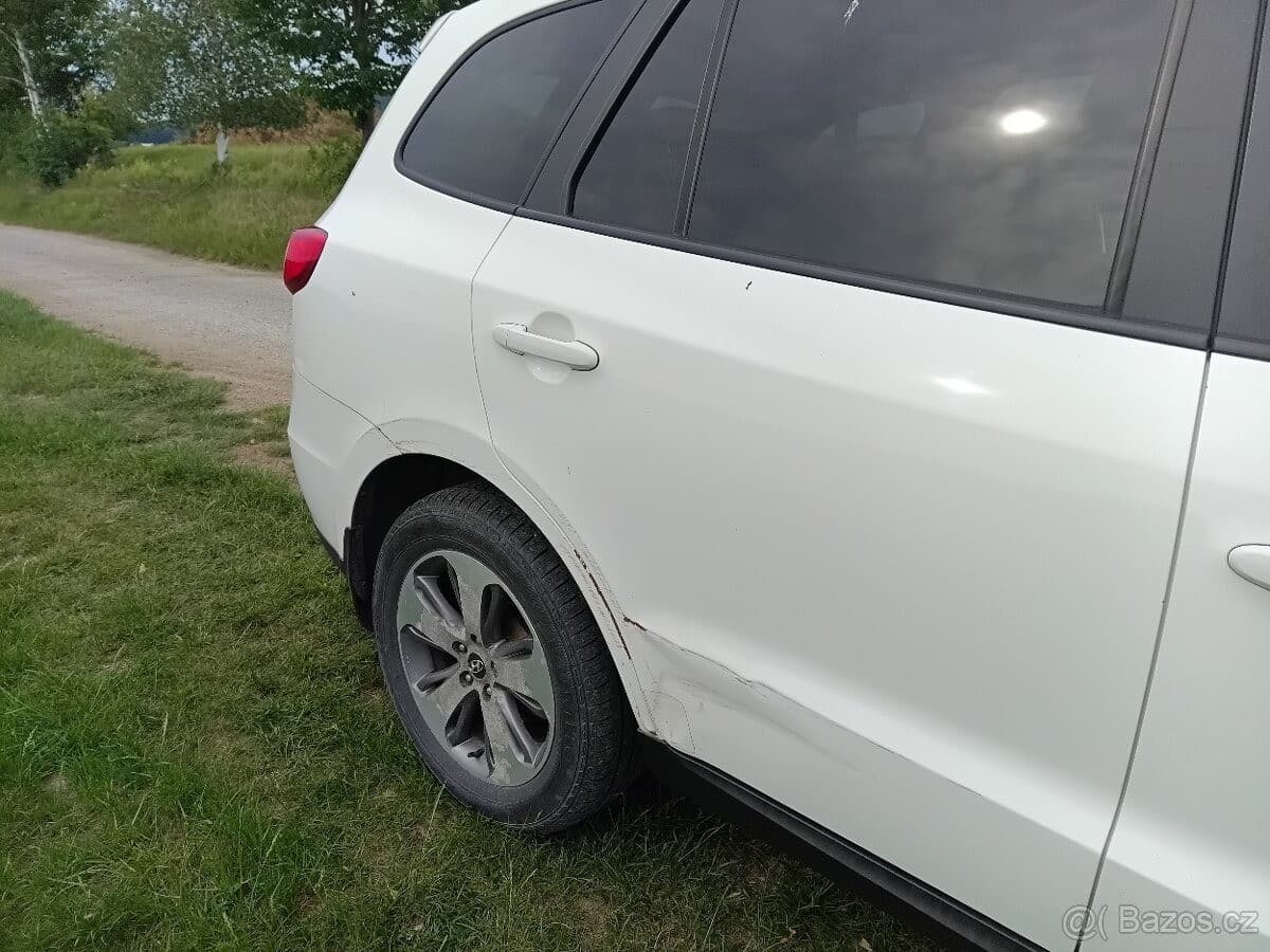 Hyundai SANTA FE - 8