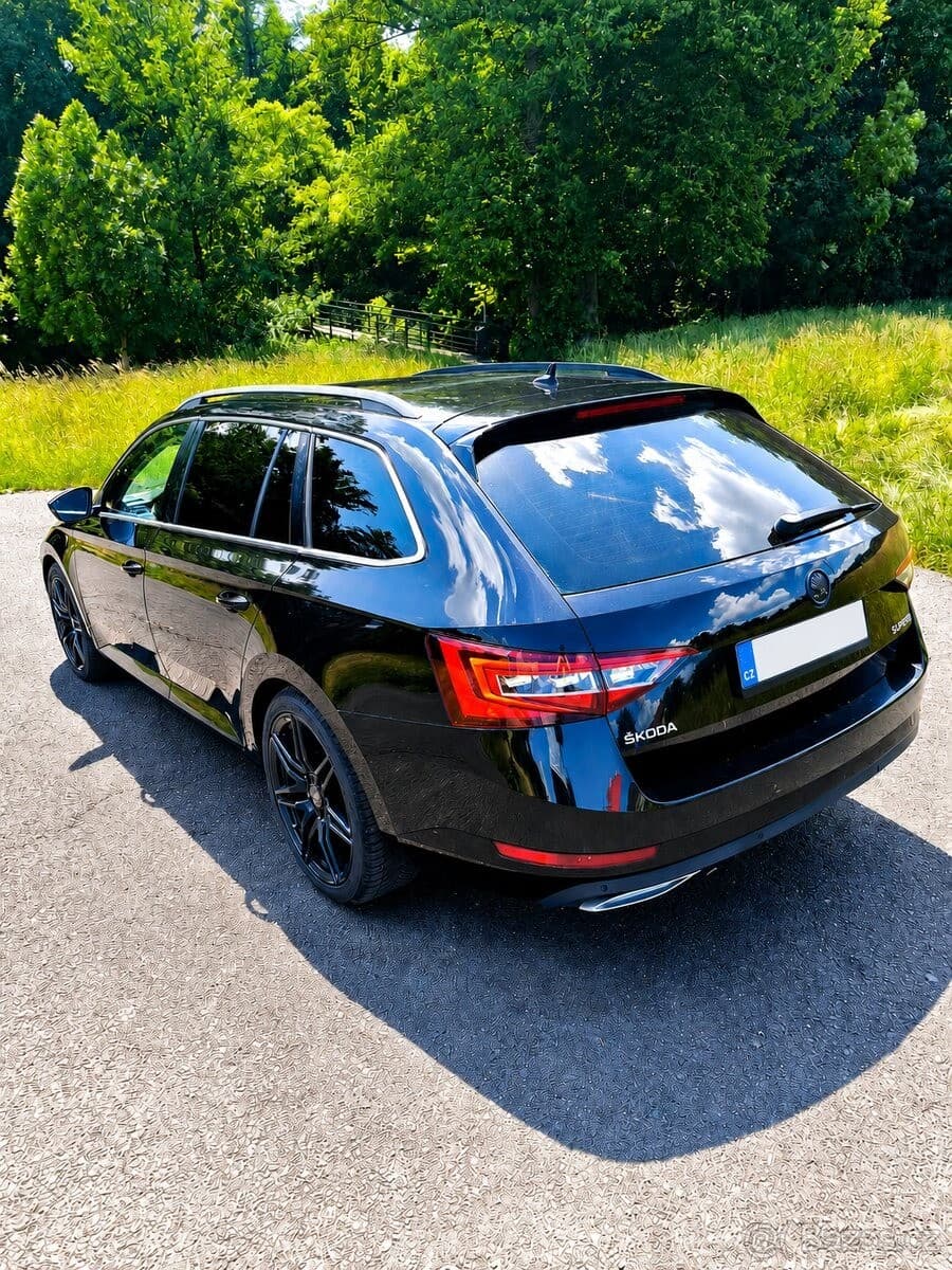 2015 Škoda SUPERB - 4