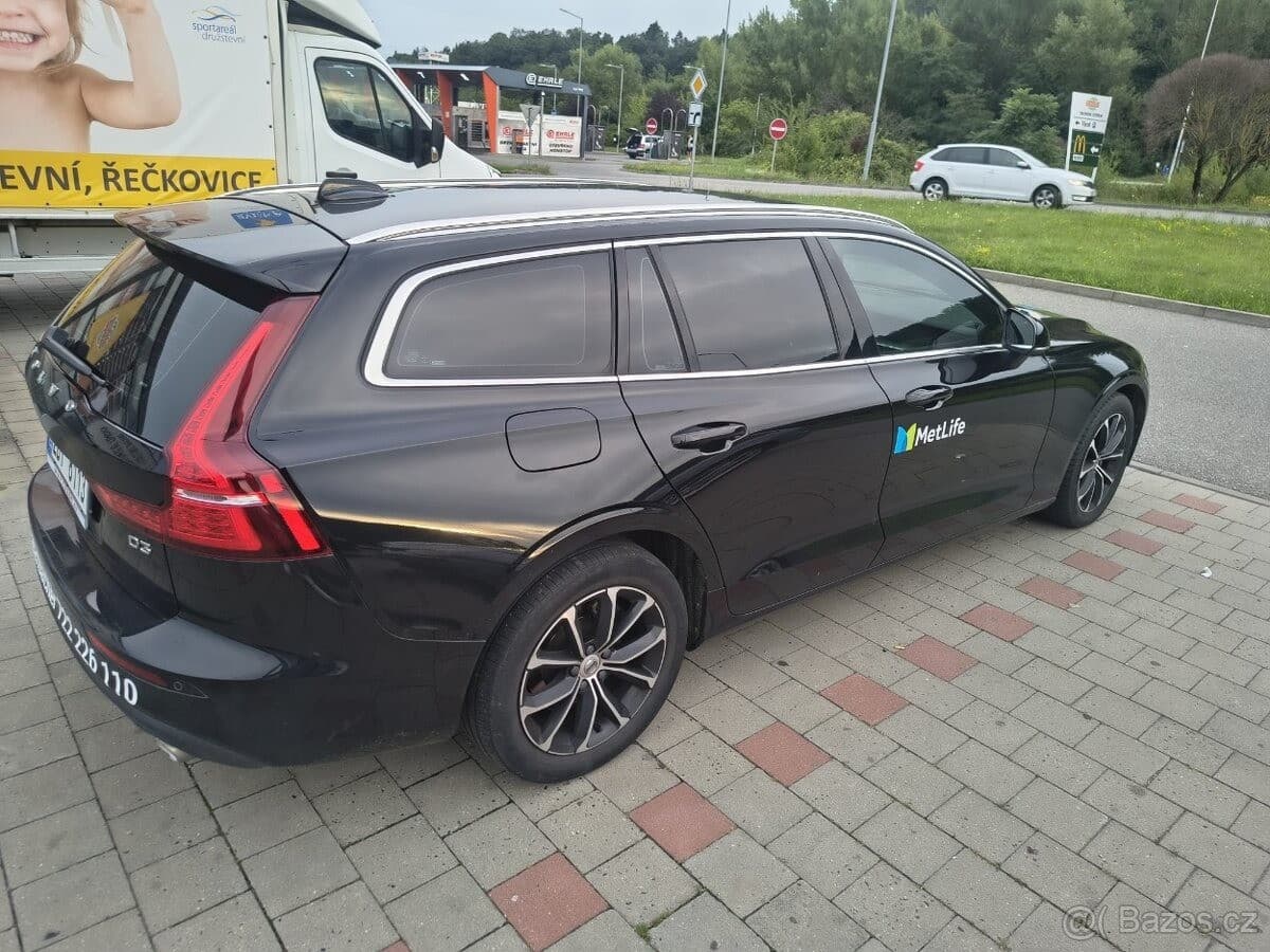2021 Volvo V60 - 5
