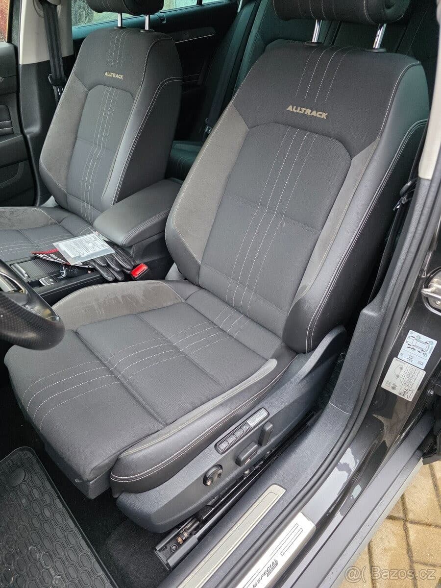 2020 Volkswagen PASSAT - 16