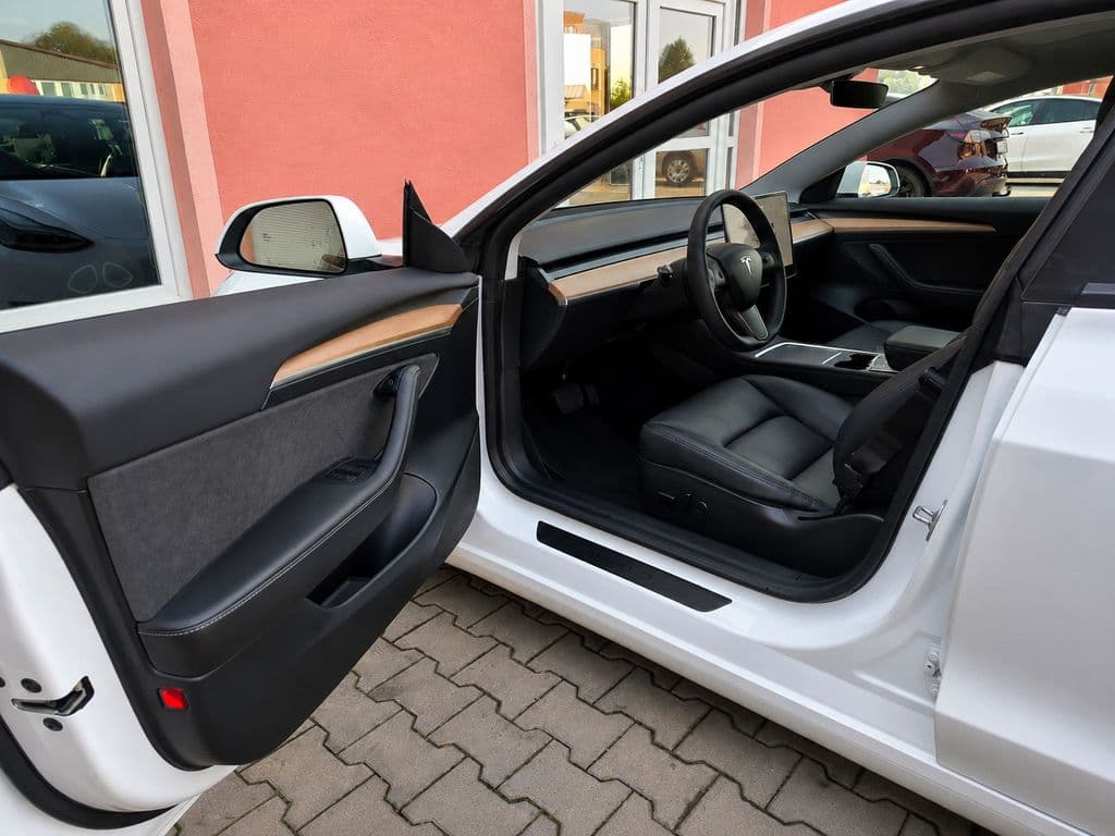 2022 Tesla MODEL 3 - 12