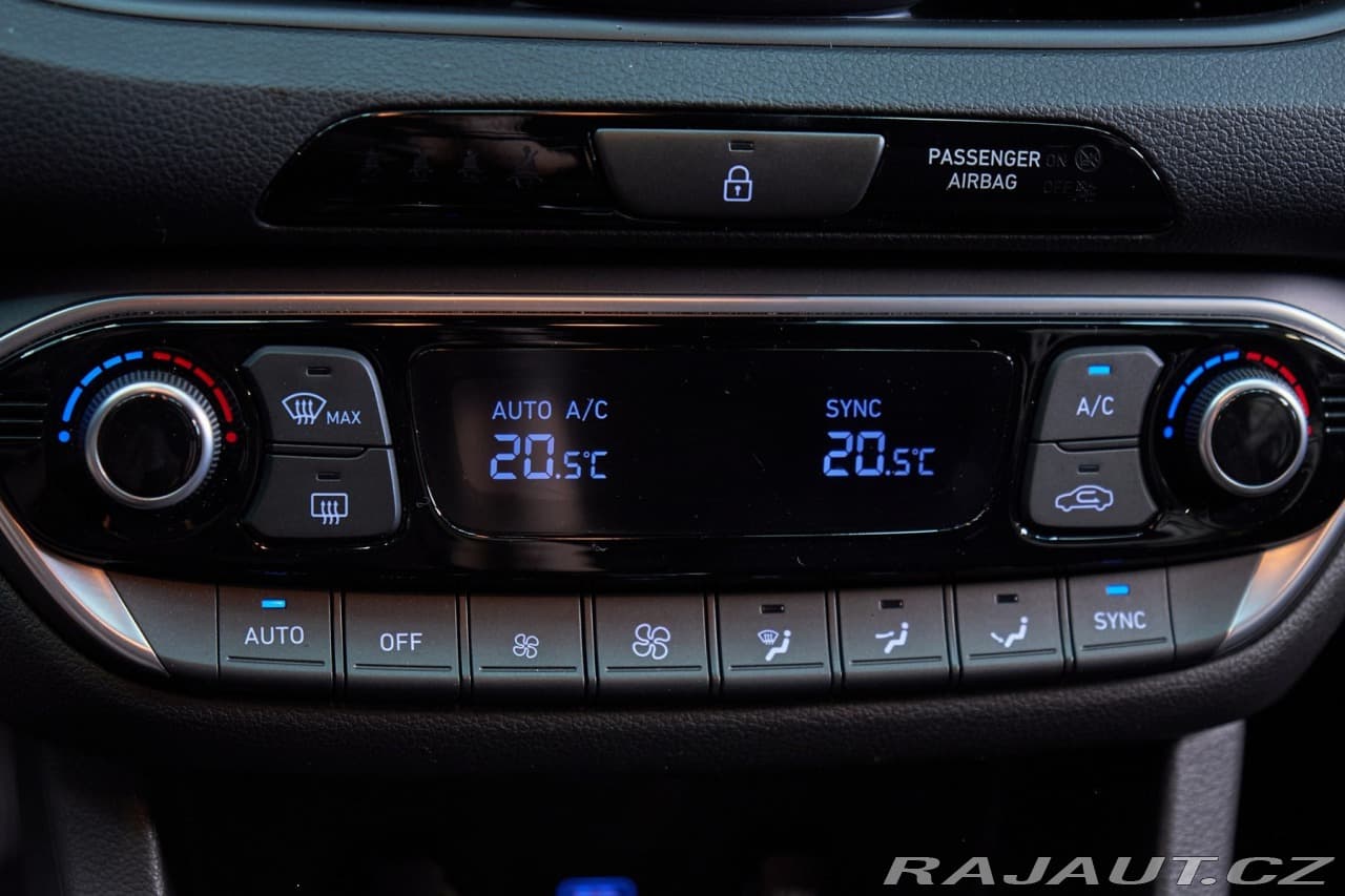 2023 Hyundai i30 - 18