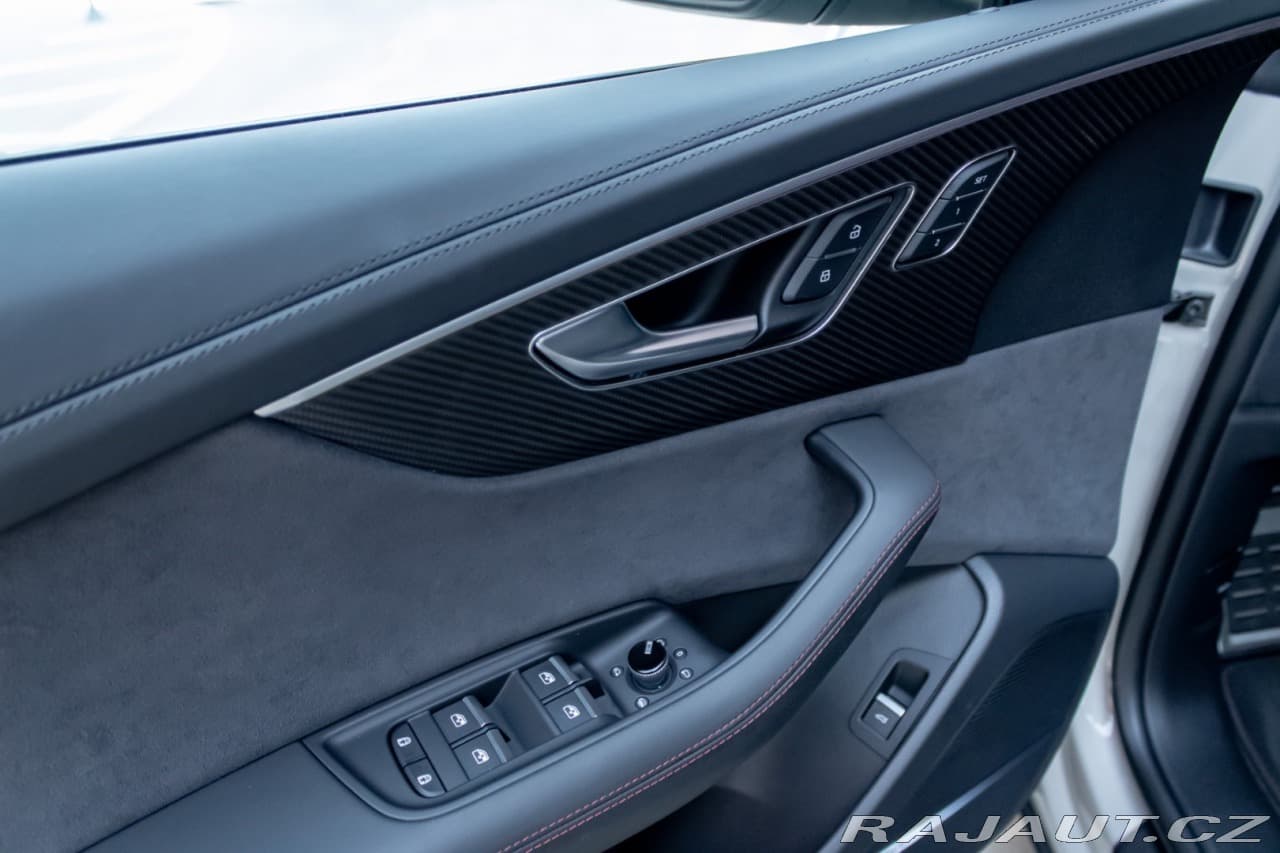 2025 Audi Q8 - 15