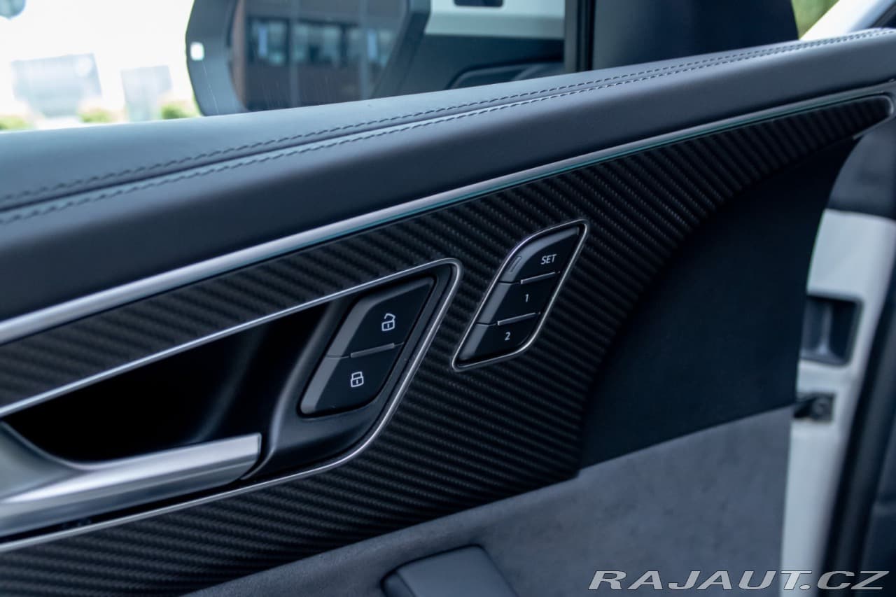 2025 Audi Q8 - 16