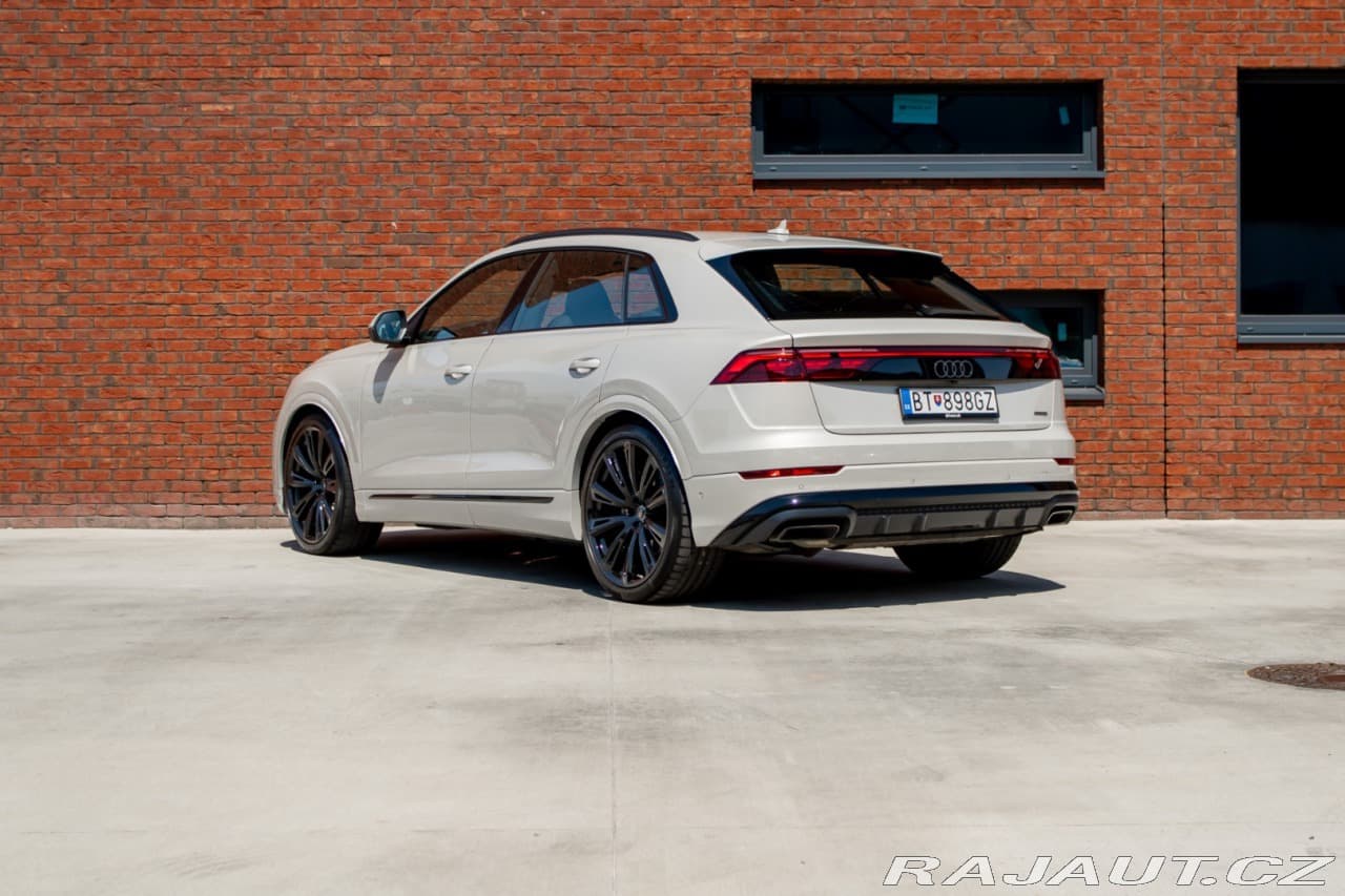 2025 Audi Q8 - 9