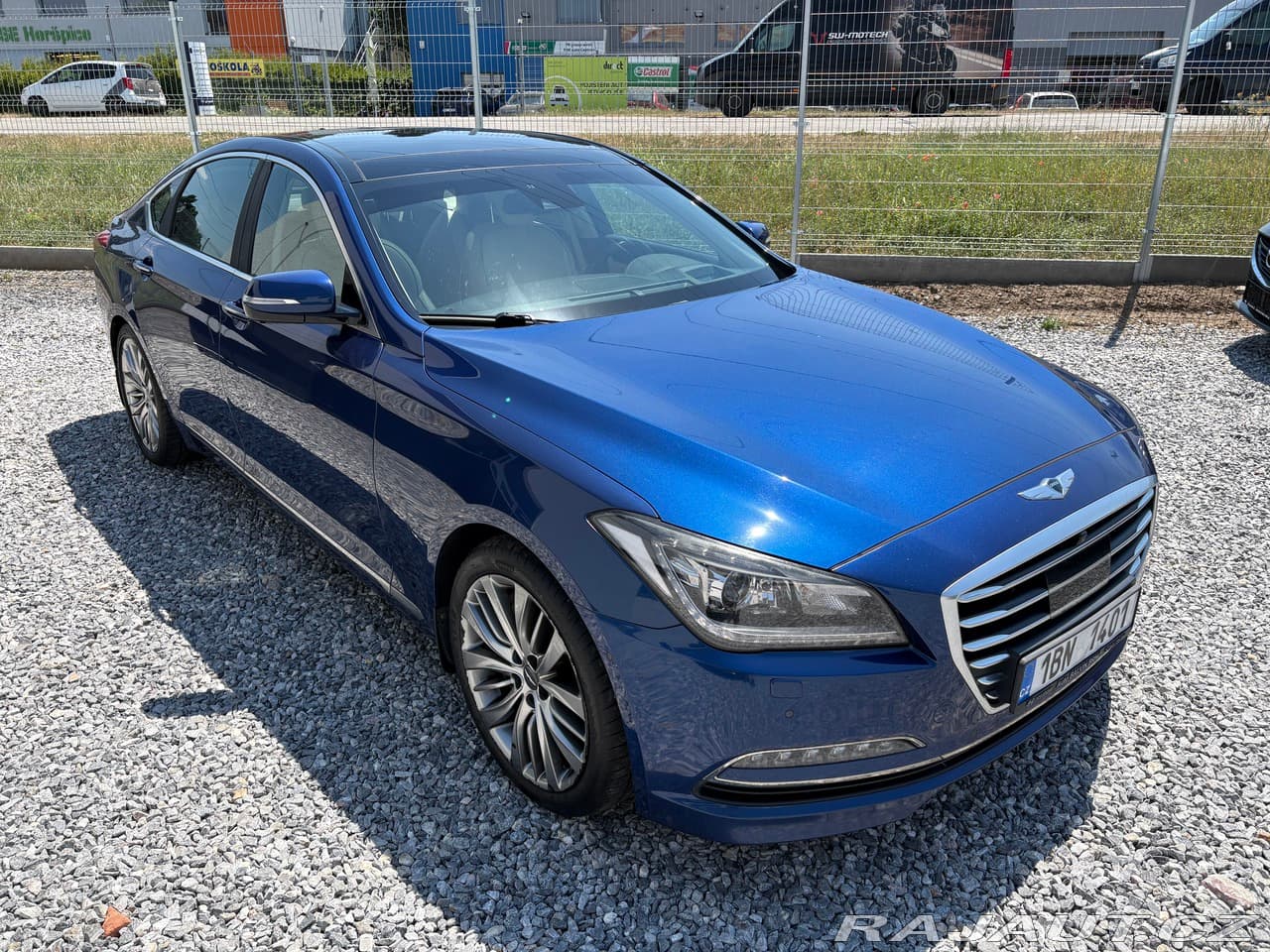 2017 Hyundai GENESIS - 2