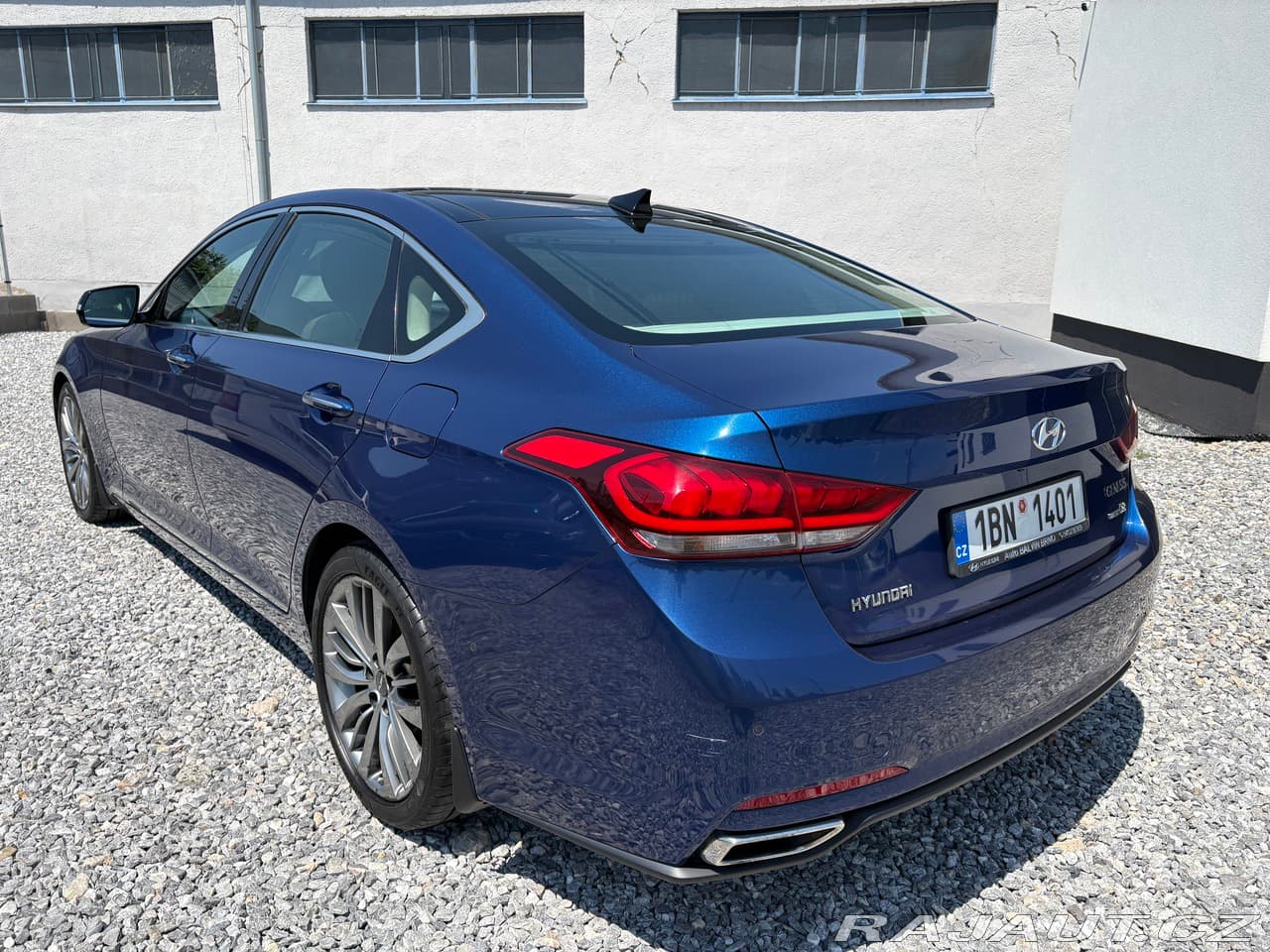 2017 Hyundai GENESIS - 7