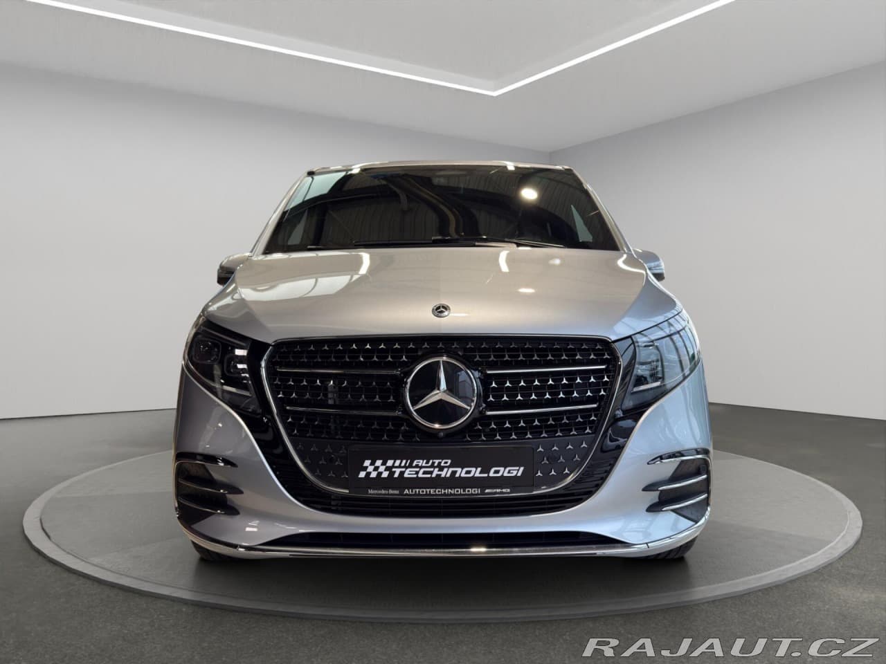 2025 Mercedes-Benz V-CLASS - 2