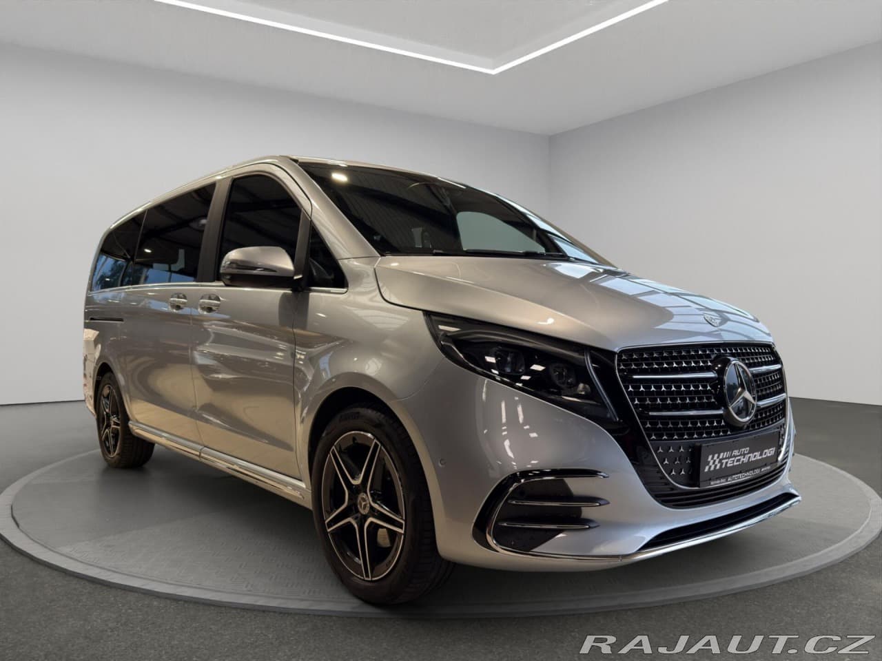 2025 Mercedes-Benz V-CLASS - 3